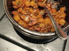 -艳阳天民俗村(公园路店)