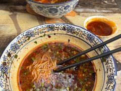 -刘二姐肥肠米粉(总店)