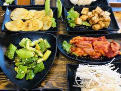 -胡悦里韩式烤肉(芝罘万达广场店)