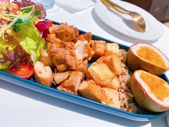 百香果鸡肉沙拉-露露家咖啡店