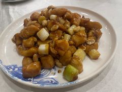 -鑫巴蜀小镇 · 水煮鱼专研店(玉桥店)
