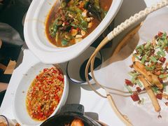 -楚山晓·湖北菜(武汉光谷K11店)