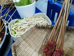 -马路边边·成都串串(翠柏路店)