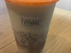 鲜芋牛奶西米露-CoCo都可(燕塘店)