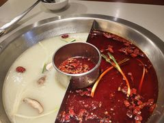 -佬土鹅肠火锅(解放路店)