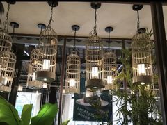 -阿瓦山寨·湘菜现炒·剁椒鱼头王(咸阳总店)