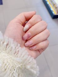 -吉吉靓甲美睫