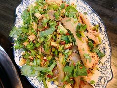 -乐山食古香跷脚牛肉