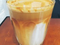 污拿铁-COFFEE HOLIC(朝外SOHO店)