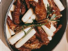 -吕氏疙瘩汤·新派鲁菜(欢乐汇店)