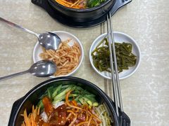 -拌来拌去石鍋拌飯(文鼎店)