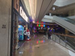-卡通尼乐园(景枫中心店)