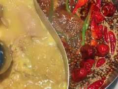 8小时熬制花胶鸡汤-澳美徕·港式花胶鸡火锅(高新万达店)