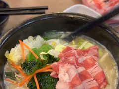-灵芝妹子海鲜米线(瓦房店新玛特店)