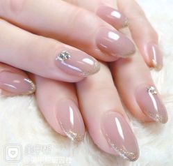 -Pink You美甲洗眉纹绣定制中心