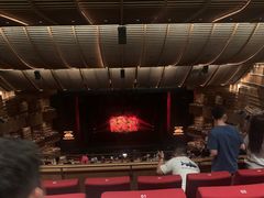 -交通银行前滩31演艺中心