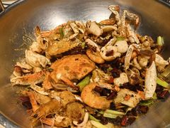 -七欣天香辣蟹火锅(上海银亿滨江店)