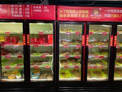 自助取餐区-钢管厂五区小郡肝串串香(奥克斯广场锦城万达店)