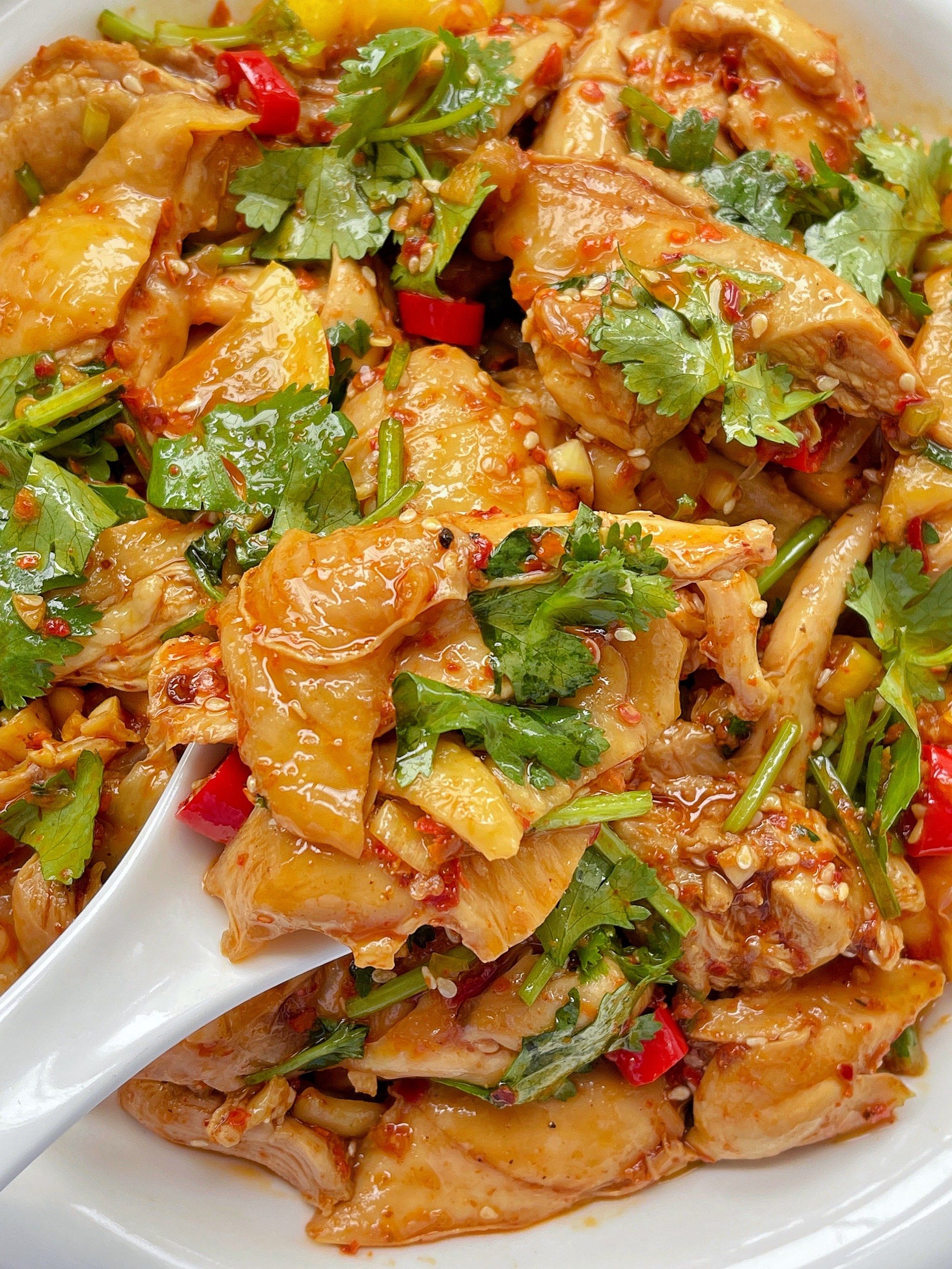 香菜拌鸡腿肉❗