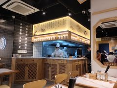-馋三尺蟹粉小笼(人民广场店)