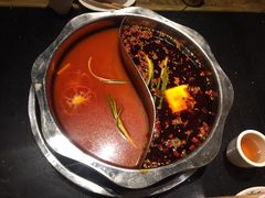 -纸盐河码头火锅(十八梯店)