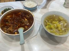 -犇逸·乐山跷脚牛肉·四川现炒(览海店)