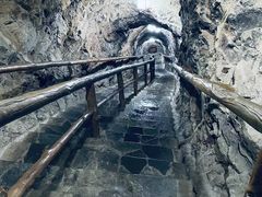 -龙水峡地缝景区
