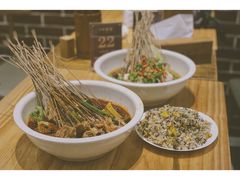 -嘉州叶婆婆钵钵鸡(建设路店)