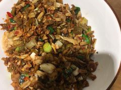 -老长沙湘菜馆(凤凰路店)