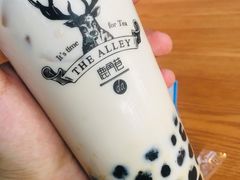 -THE ALLEY 鹿角巷(华润万象城店)