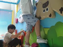 -蒙特利亲子乐园