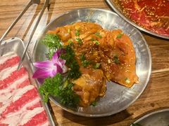 -明洞阿姨·韩式酱蟹烤肉·创意料理(三元桥店)