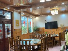 -芦茨金富饭庄·25年老字号·专做稻草鸡