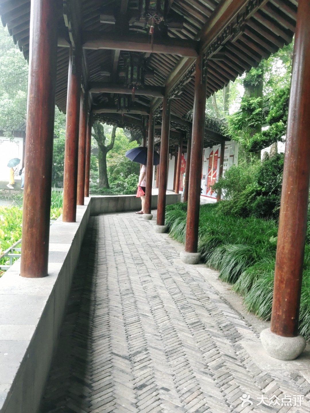 走了很远的路，这次来已经时隔两年