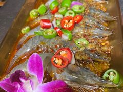-老渔家·白族·石板烧·野生菌火锅(古城中心店)