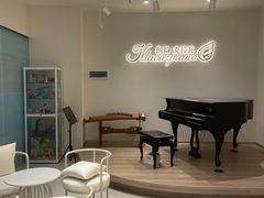 -朗韵钢琴学校(中环金界店)