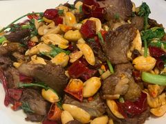 酒鬼牛肉-三木森时尚餐厅(树达学院店)