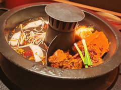 -晓宇重庆火锅(西安荟聚店)