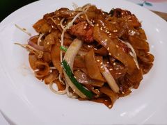 干炒牛河-茶港·点心·啫啫煲(范湖万达广场店)