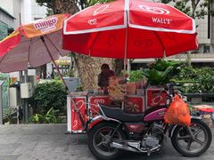 -詹爷爷乌节路街头冰淇淋