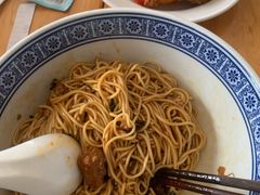 -沪西老弄堂面馆(定西路店)