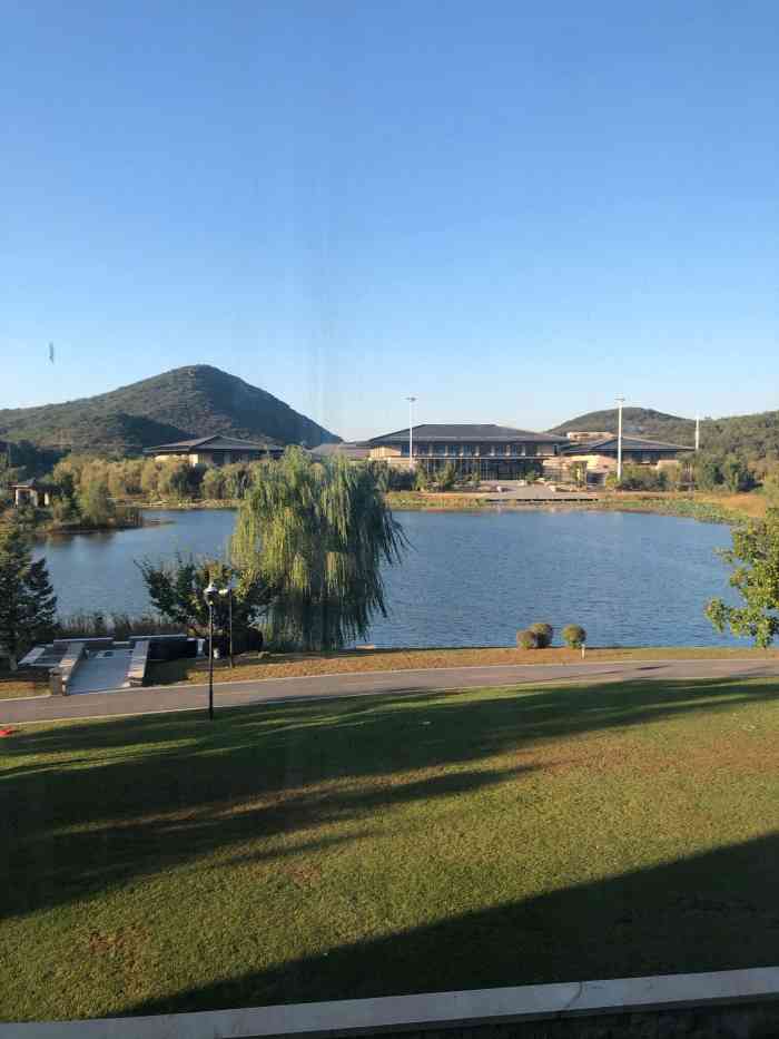 沈阳棋盘山绿地铂瑞酒店西餐厅