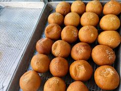 -宏发红西饼屋(天津路店)