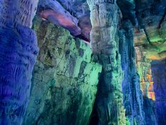 -泰安地下龙宫景区