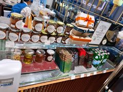 -VENCHI 闻绮(上海佛罗伦萨小镇店)