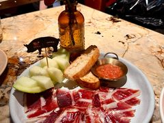 -BROWNSTONE布朗石西班牙餐厅(富城店)