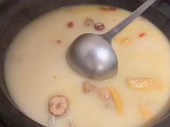 -乔街深夜食堂·小龙虾·高压锅生蚝(杭州总店)