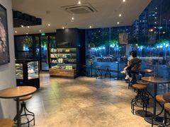 -星巴克臻选(上海长风大悦城店)