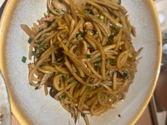 鲜肉炒土豆丝-新太二·鲜料川菜(晶耀前滩店)