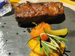 厚烤JBS谷饲140天牛扒-喜洲吧·江畔老船厂·庭院餐厅(喜临院店)